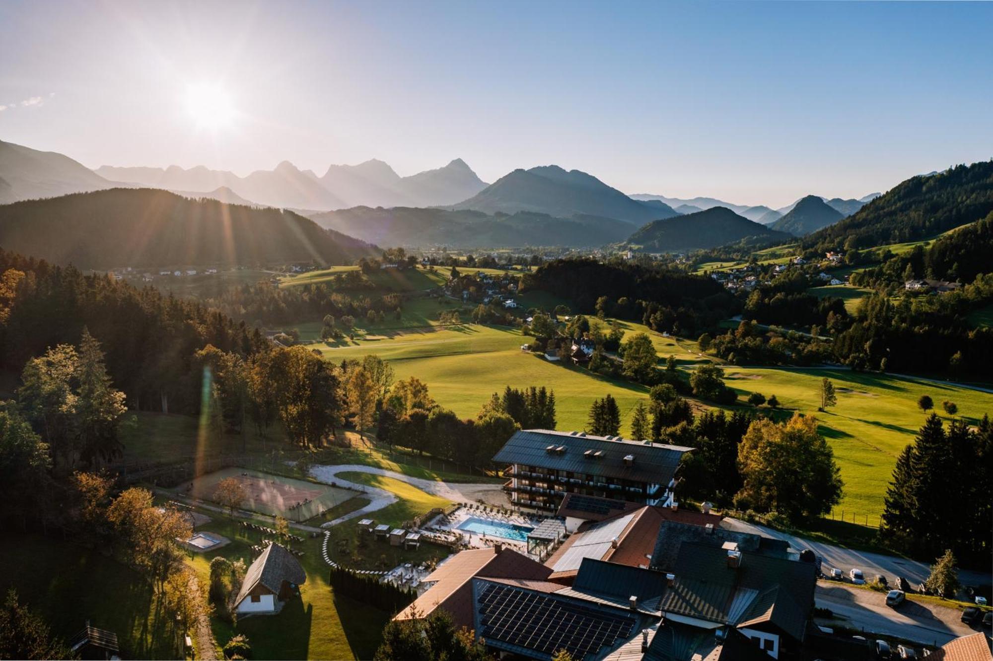 Hotel Sperlhof Windischgarsten Luaran gambar